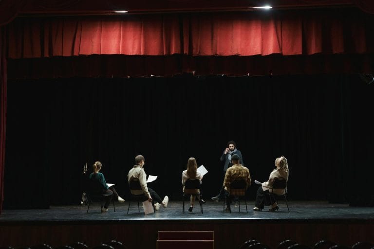 Ứng xử với Drama bằng Makeno 1 Ứng xử với Drama bằng Makeno 1