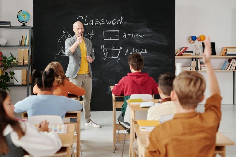 Có chí thì nên cái gì? 1 có chí thì nên - một học sinh